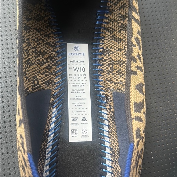 Women leopard Rothy’s - Picture 2 of 3